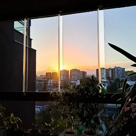 Station 22 - Center Apartment, Апартаменты Скопье